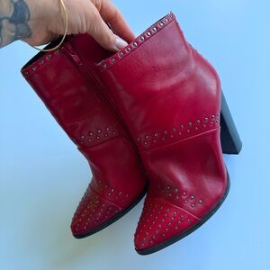 Steve Madden Studded Red Leather High Heel Booties sz 8